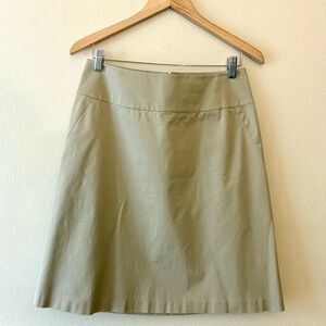 Banana Republic beige khaki knee length pencil skirt cotton stretch